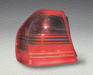 Stop tripla lampa spate stanga ( exterior , Semnalizator fumuriu, culoare sticla: rosu) BMW Seria 3 LIMUZINA 2004-2012
